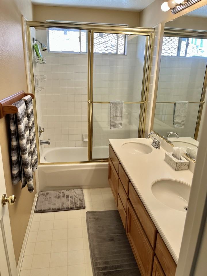 A St #NA - Photo 3 of 4