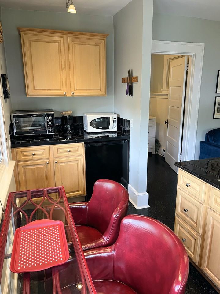 41 Starnes Avenue #3 - Photo 5 of 14