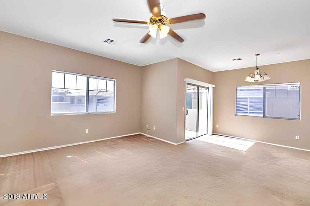 525 N Miller Rd #203B - Photo 3 of 18