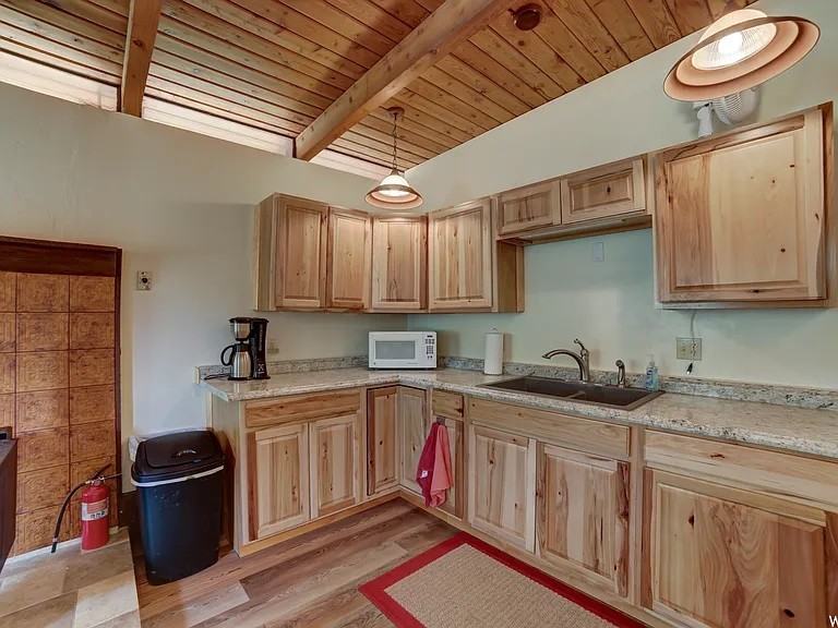 300 Holyoak Ln #NA - Photo 2 of 10