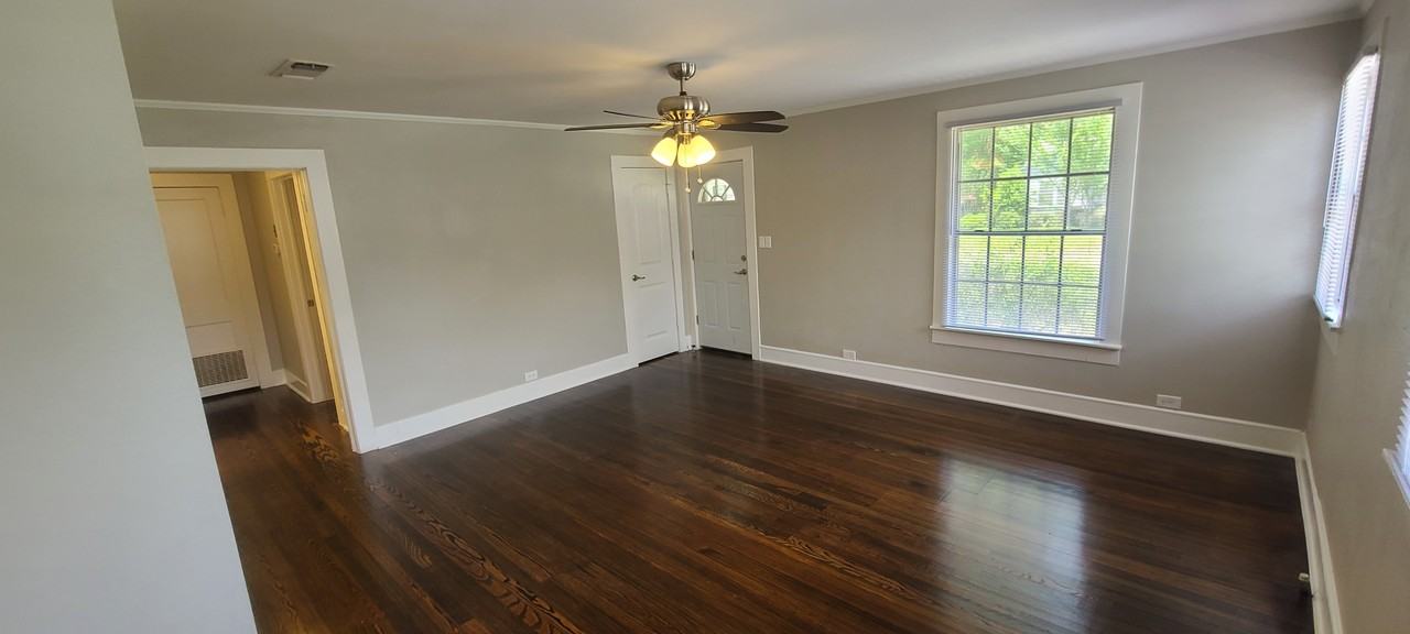 812 Wigley St #1 - Photo 4 of 7