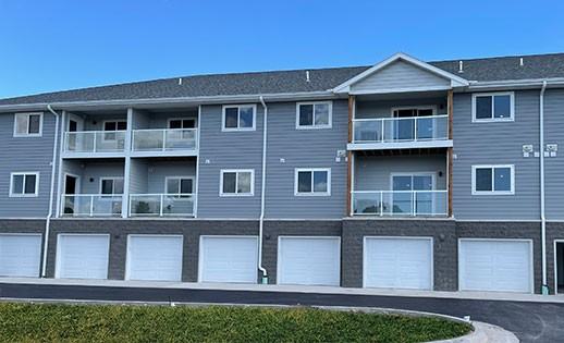 1330 E Minnesota St #207