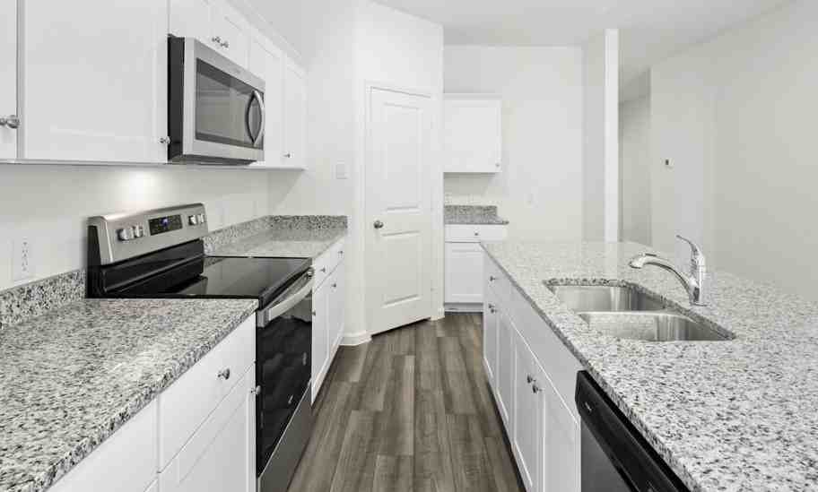 17 Glen Crossing Rd #NA - Photo 6 of 26