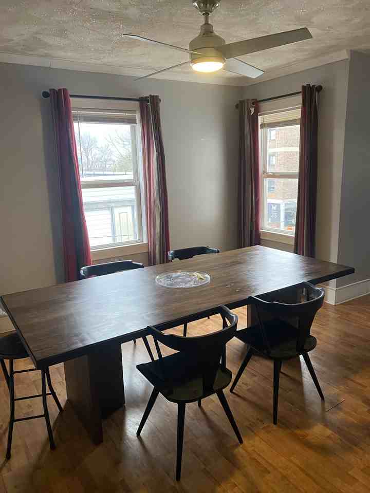 18 Webster Ave #3ROOMD - Photo 3 of 9