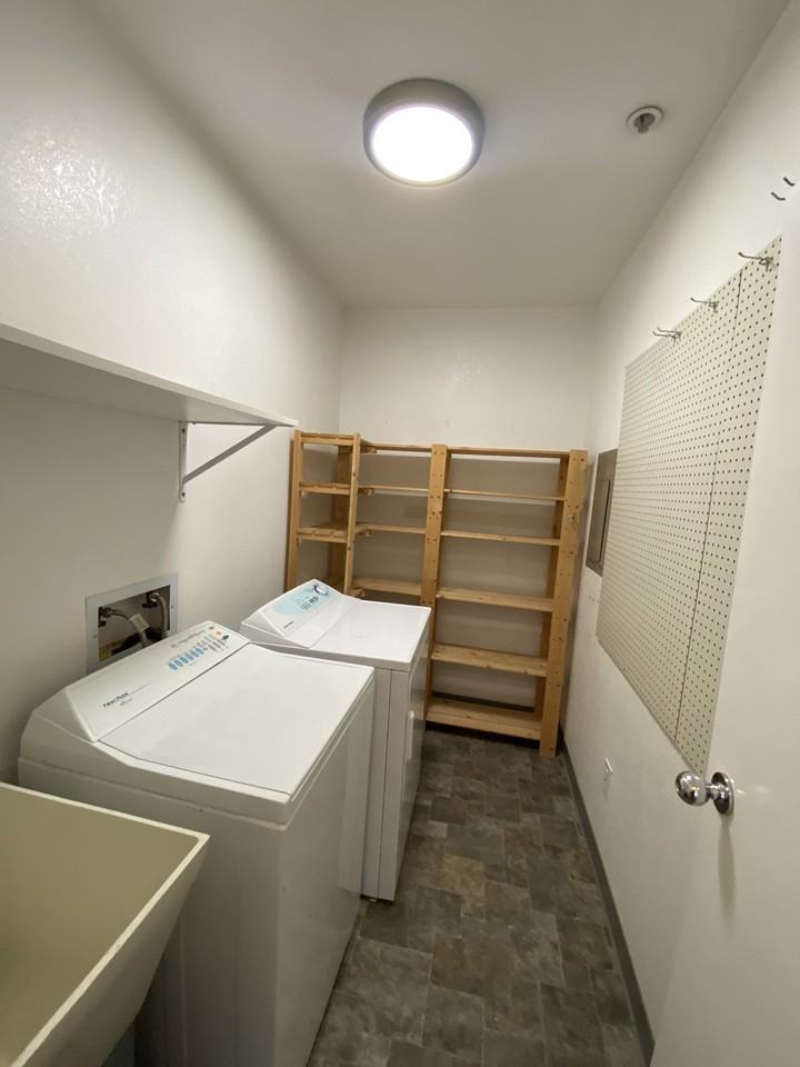 600 Barrow St #601 - Photo 3 of 21