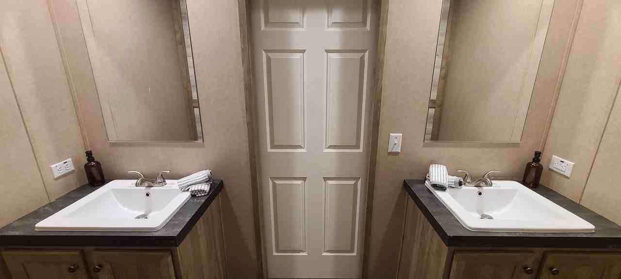 2902 Duncan Dr #NA - Photo 4 of 7