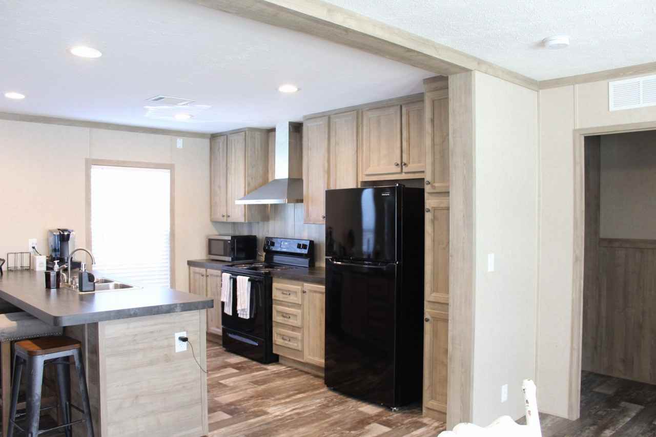 2902 Duncan Dr #NA - Photo 5 of 7