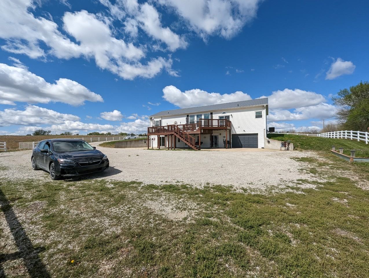 7645 Neosho Rd #2 - Photo 2 of 33