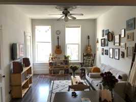 featured image of 1929 N Sheffield Ave