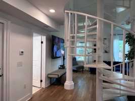 featured image of 15 Atkinson St #4