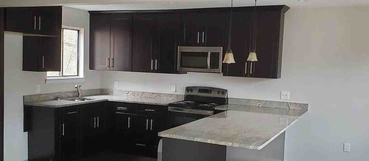 350 Crewe Ct #350 - Photo 6 of 12