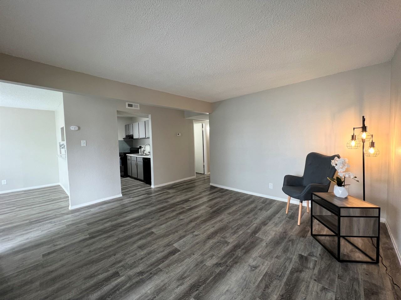 212 Sam Houston Dr #209 - Photo 3 of 22