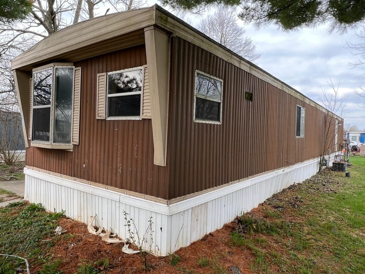 Georgetown Mobile Home Park #G28 - Photo 2 of 5