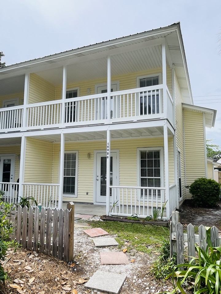 160 Jacksons Run #B6