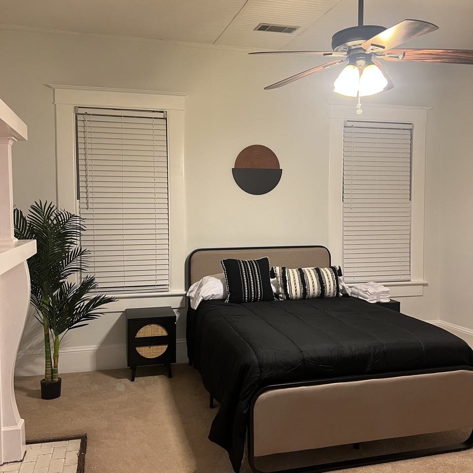 969 Walnut St #NA - Photo 2 of 8