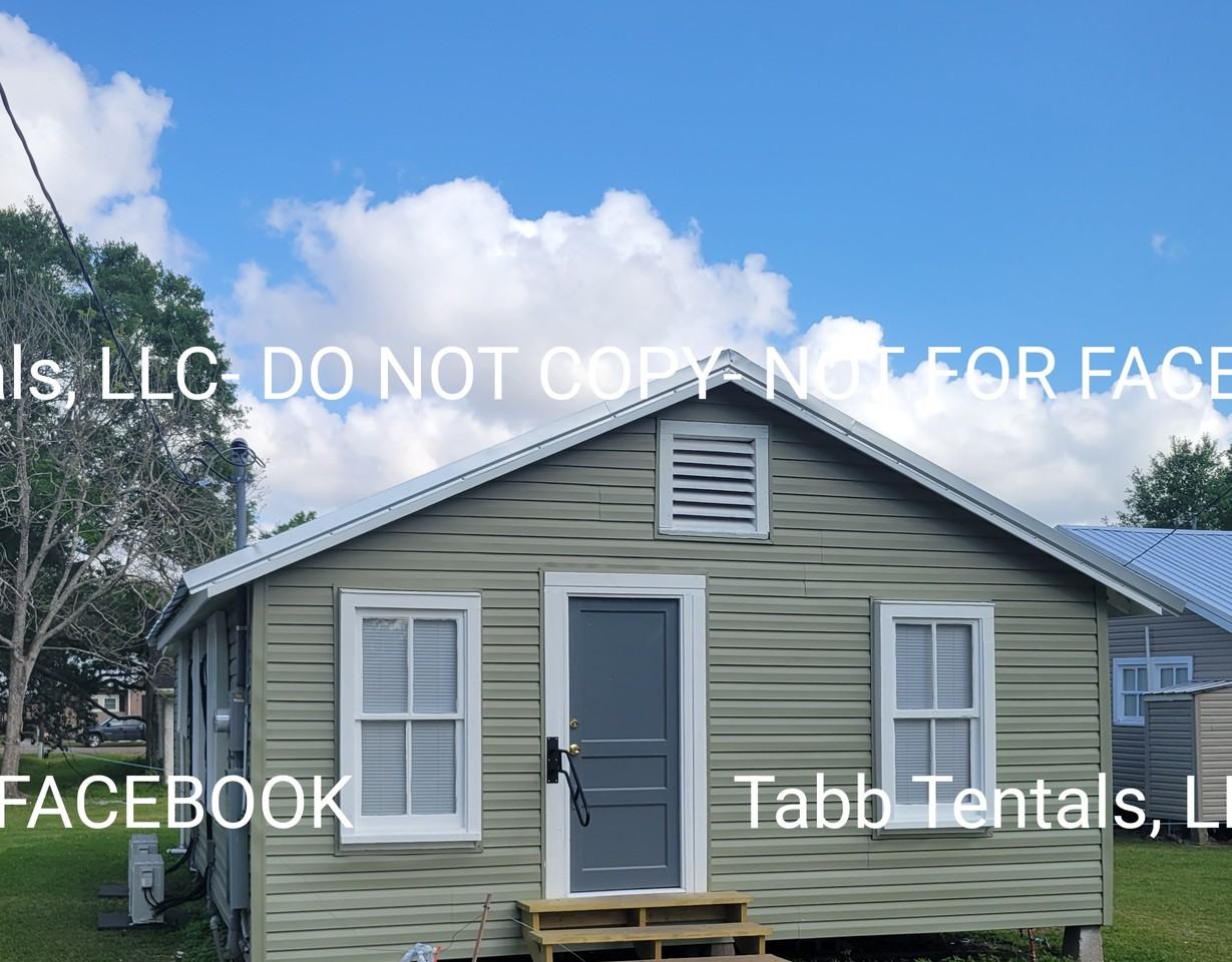 106 Marshall St #NA - Photo 2 of 8