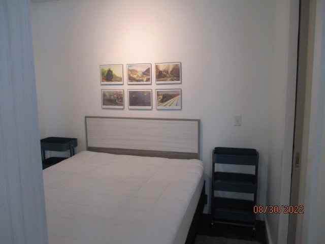 818 12th St #203 - Photo 6 of 12