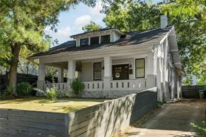 featured image of 563 Parkway Dr Ne #NA