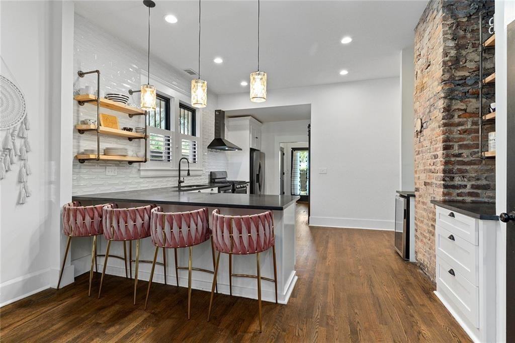 563 Parkway Dr Ne #NA - Photo 4 of 28