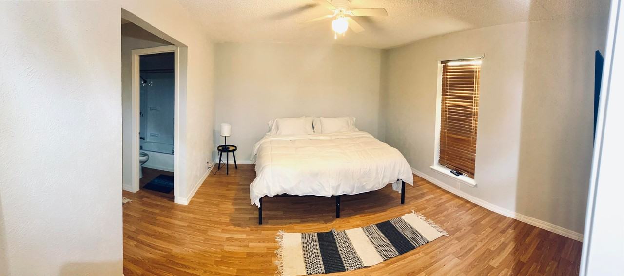 3233 Bordeaux St #NA - Photo 3 of 17