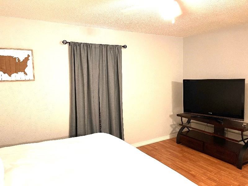 3233 Bordeaux St #NA - Photo 4 of 17