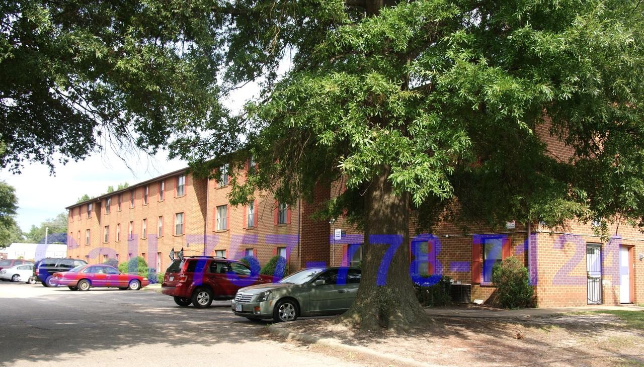 6340 Sewells Point Rd - Photo 4 of 11