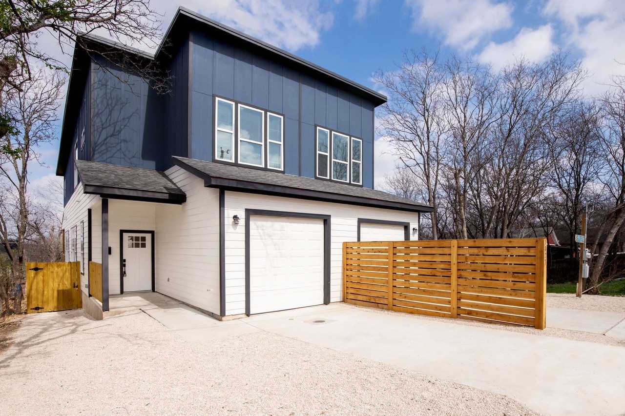 1827 Montana St #101 - Photo 2 of 27