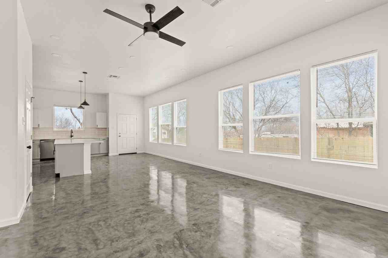 1827 Montana St #101 - Photo 2 of 24