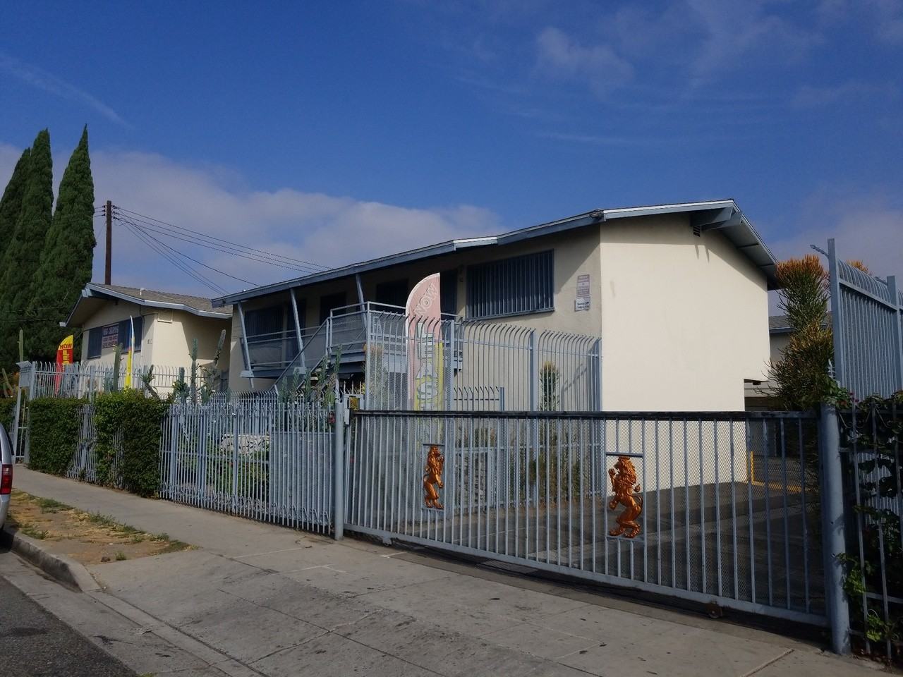 831 E Pine St #34 - Photo 2 of 9