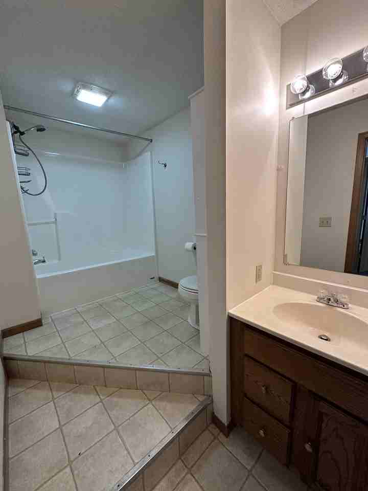 1133 Huntington Ave #2 - Photo 7 of 7