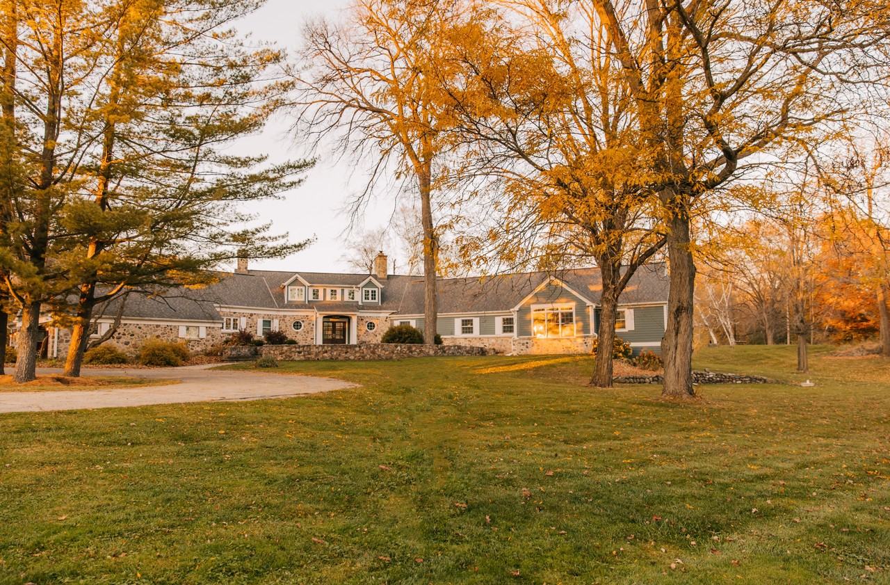 1797 Shalom Dr #NA - Photo 3 of 34