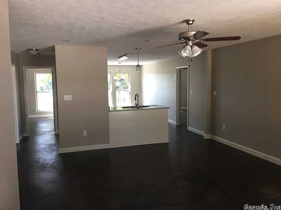 11 7th St #NA - Photo 3 of 7