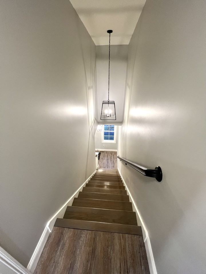 8 Lewis St #B - Photo 2 of 20