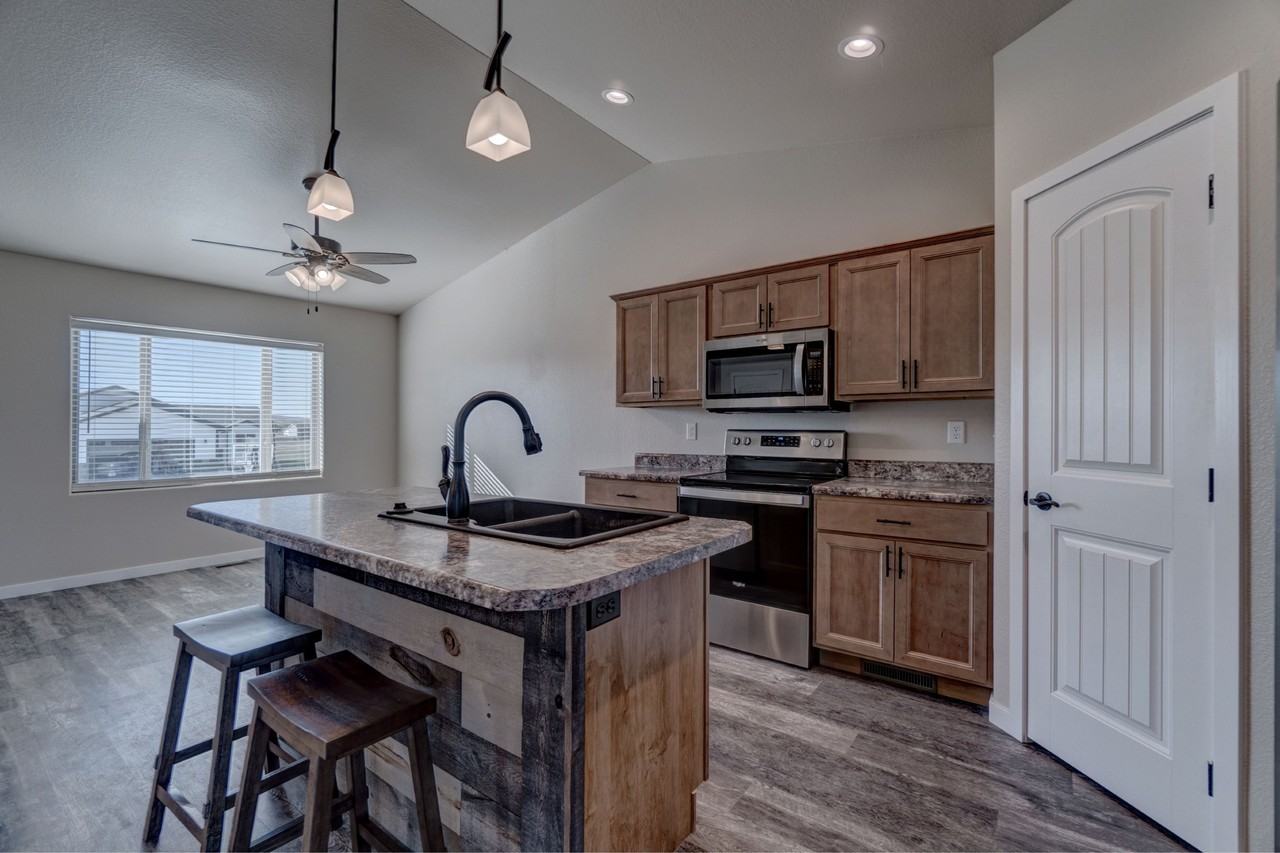 6558 Abelia St #NA - Photo 6 of 15