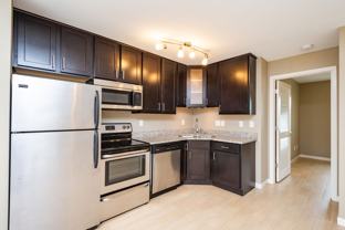 201 1/2 6th St #11 - Photo 1 of 1