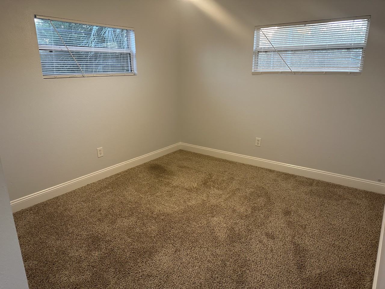 3436 Iris St N #NA - Photo 4 of 18