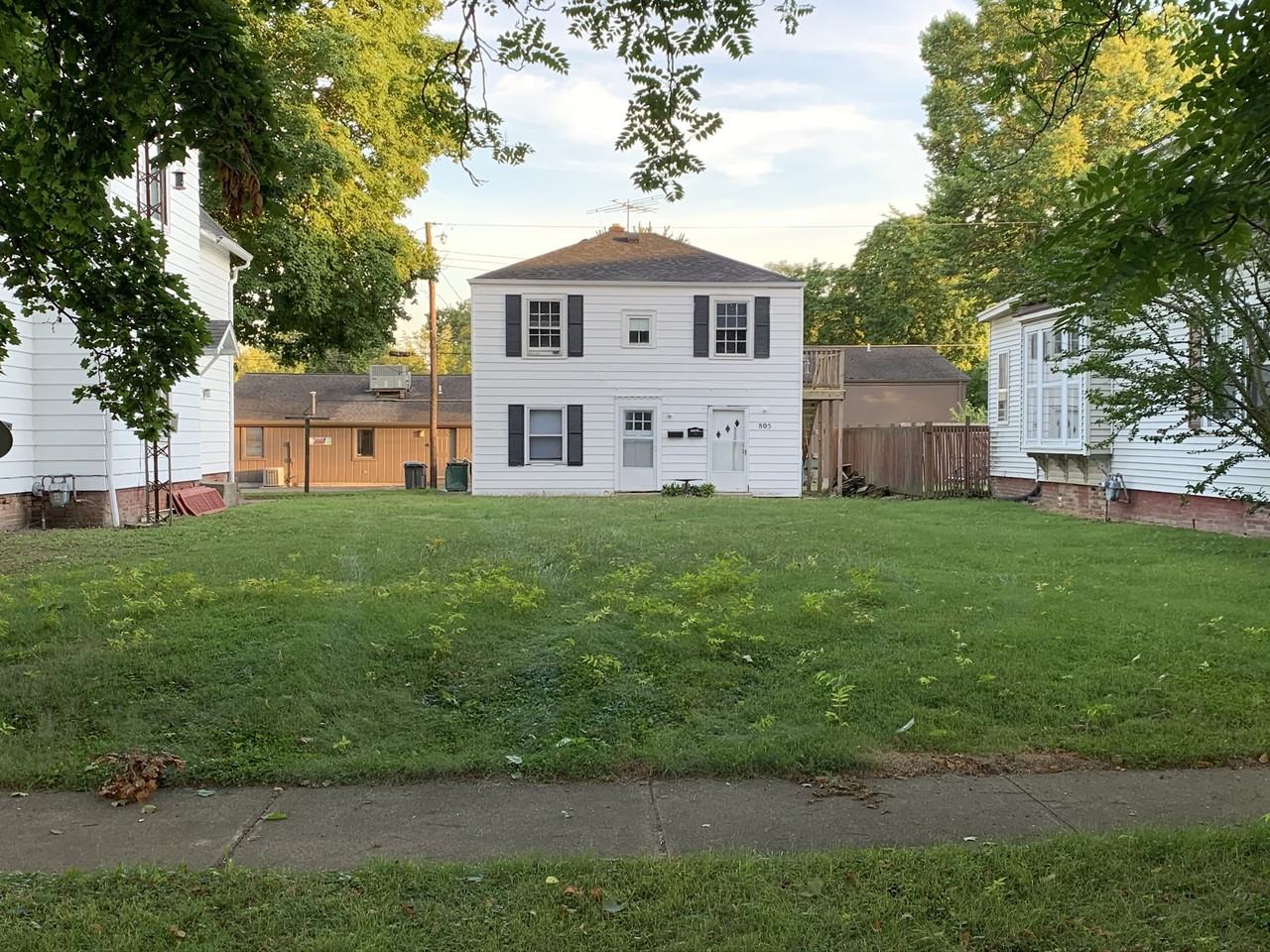 805 W Ashland Ave #AB - Photo 4 of 6