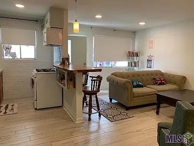 261 E State St #3 - Photo 2 of 8