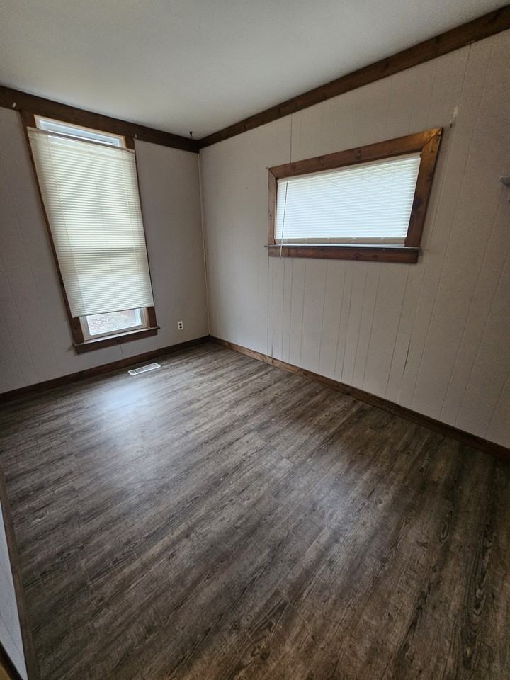 1215 Monroe Ave #NA - Photo 7 of 26