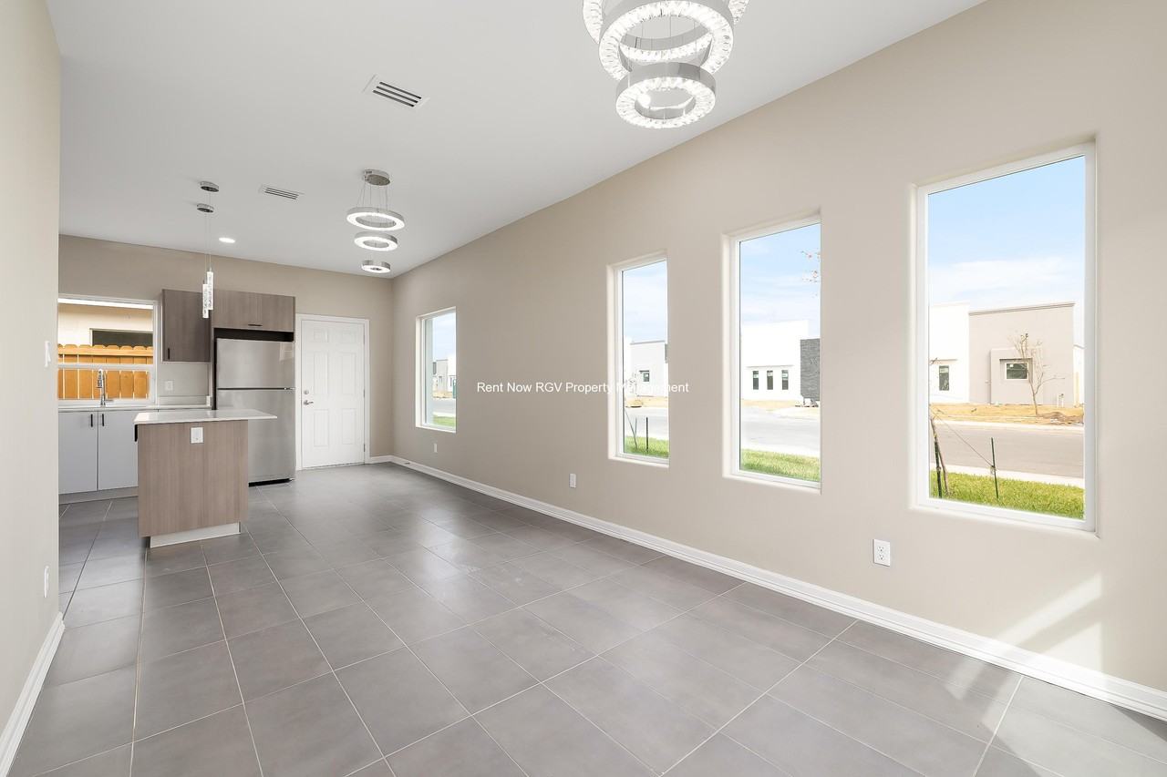 3505 Frio Ave #3 - Photo 2 of 12