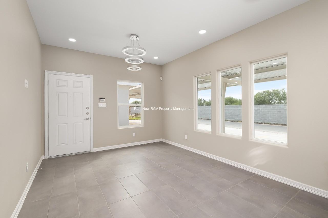 3505 Frio Ave #3 - Photo 6 of 12