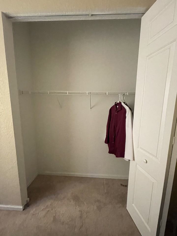 2505 Nw 4th Ct #1stFL - Photo 2 of 9