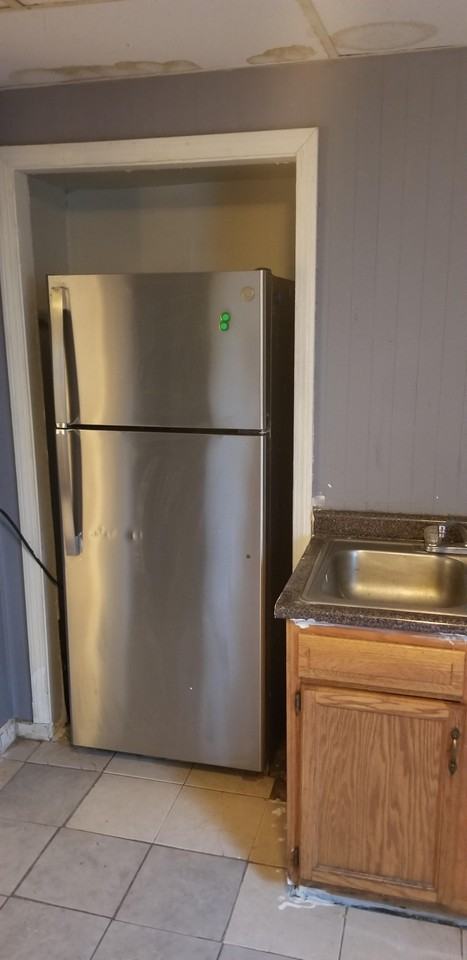 850 Main St #1FL - Photo 2 of 5