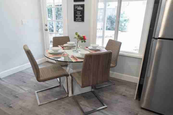 1058 Allen Ave #NA - Photo 3 of 48