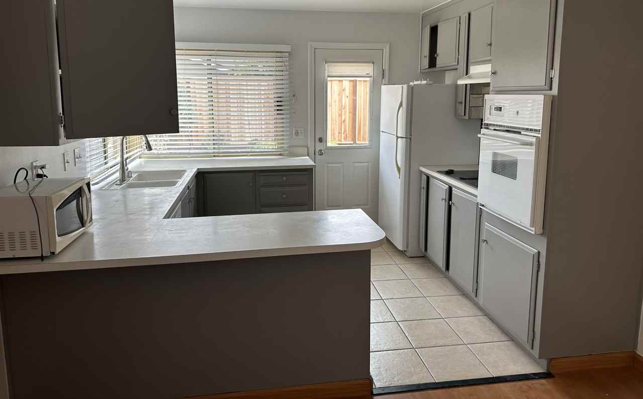 6839 Penn Dr #NA - Photo 4 of 20