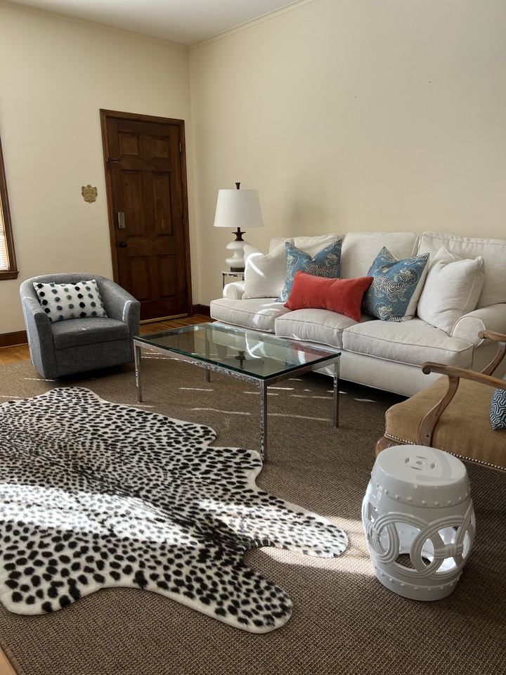 1501 Fontaine Rd #B - Photo 2 of 10