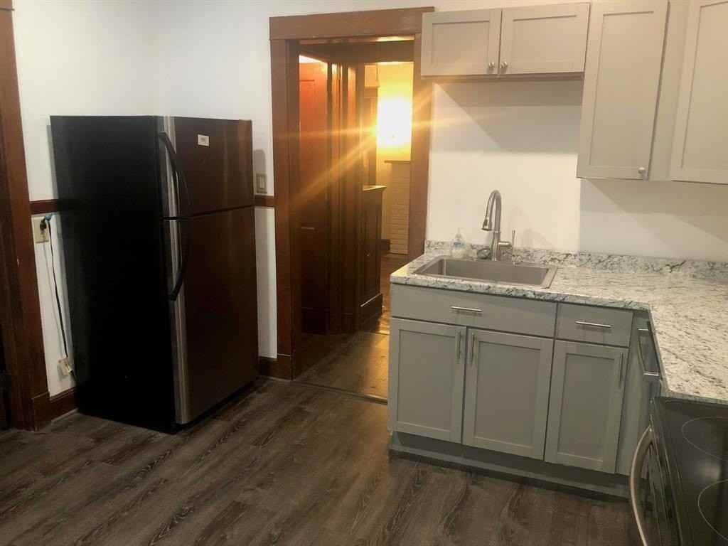 45 Vine St #NA - Photo 5 of 14