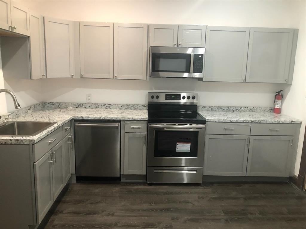 45 Vine St #NA - Photo 7 of 14