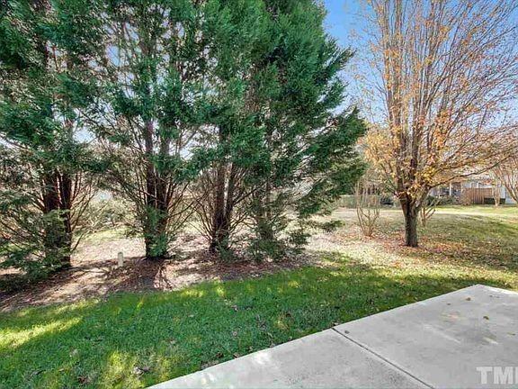 404 Sawgrass Hill Ct #NA - Photo 4 of 22