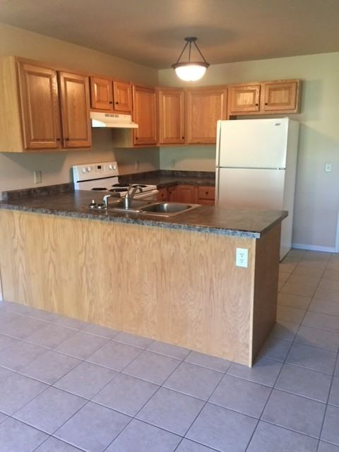 200 Eastern Ave S #203 - Photo 3 of 4